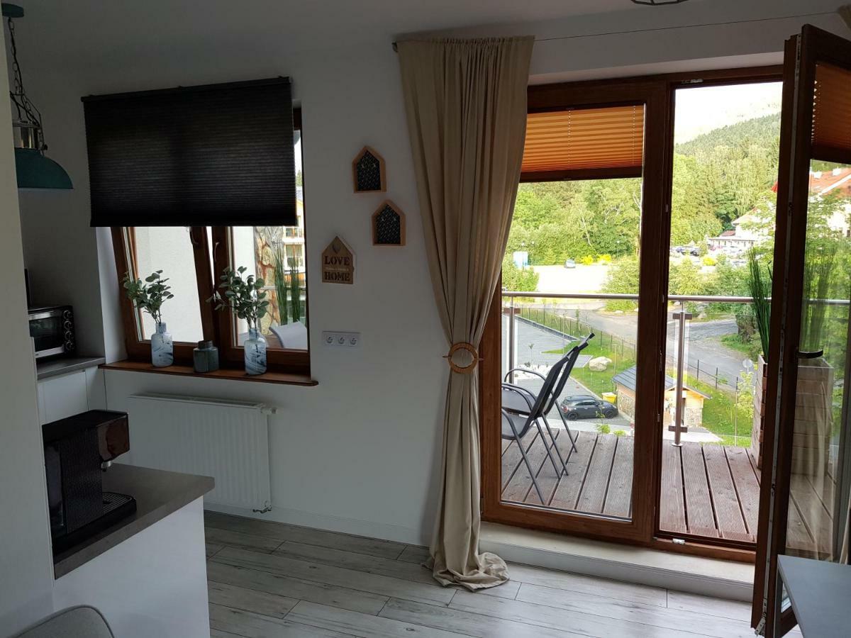 Apartament Z Widokiem Karpacz Esterno foto