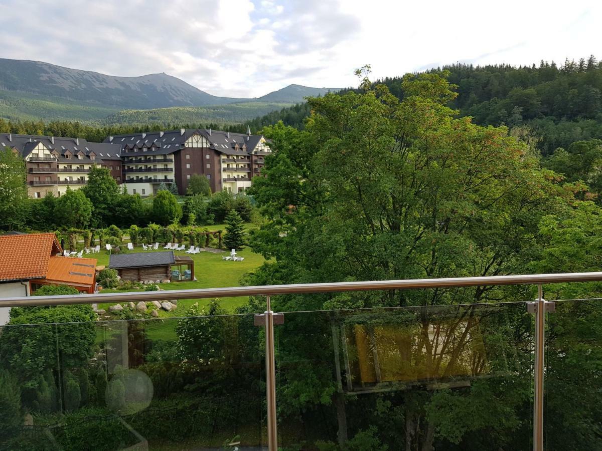 Apartament Z Widokiem Karpacz Esterno foto